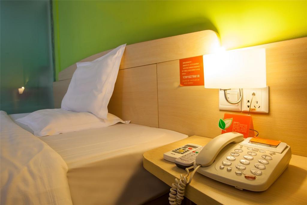 7Days Inn Foshan Dongfang Square Walmart Екстер'єр фото