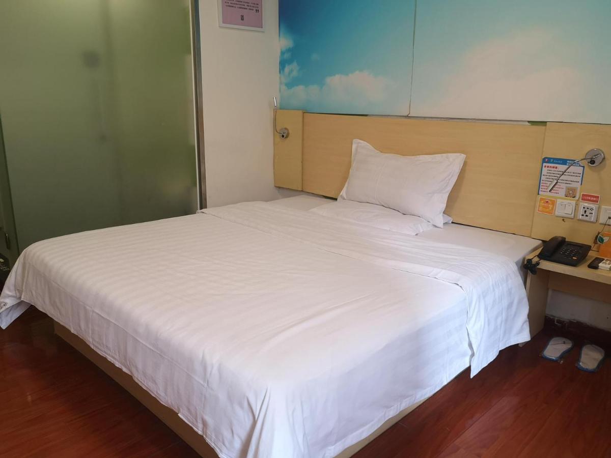 7Days Inn Foshan Dongfang Square Walmart Екстер'єр фото